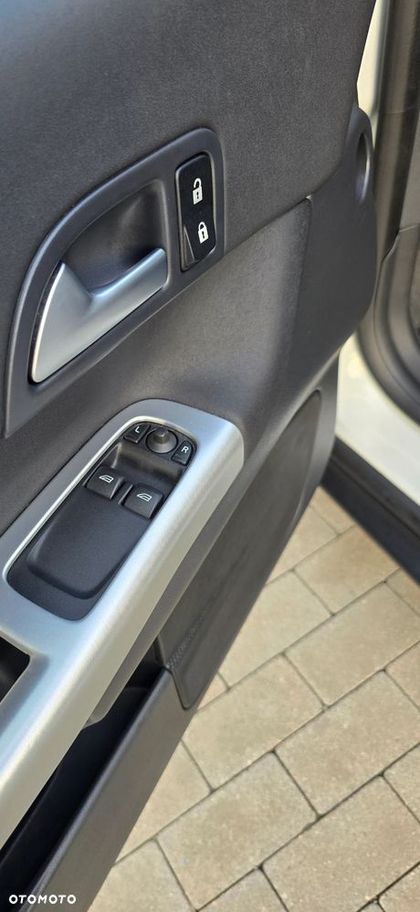 Volvo C30 1.6D DRIVe Summum - 23