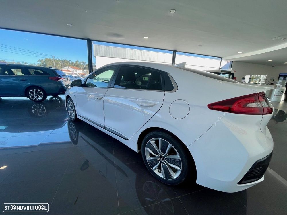 Hyundai Ioniq 1.6 GDI HEV - 8