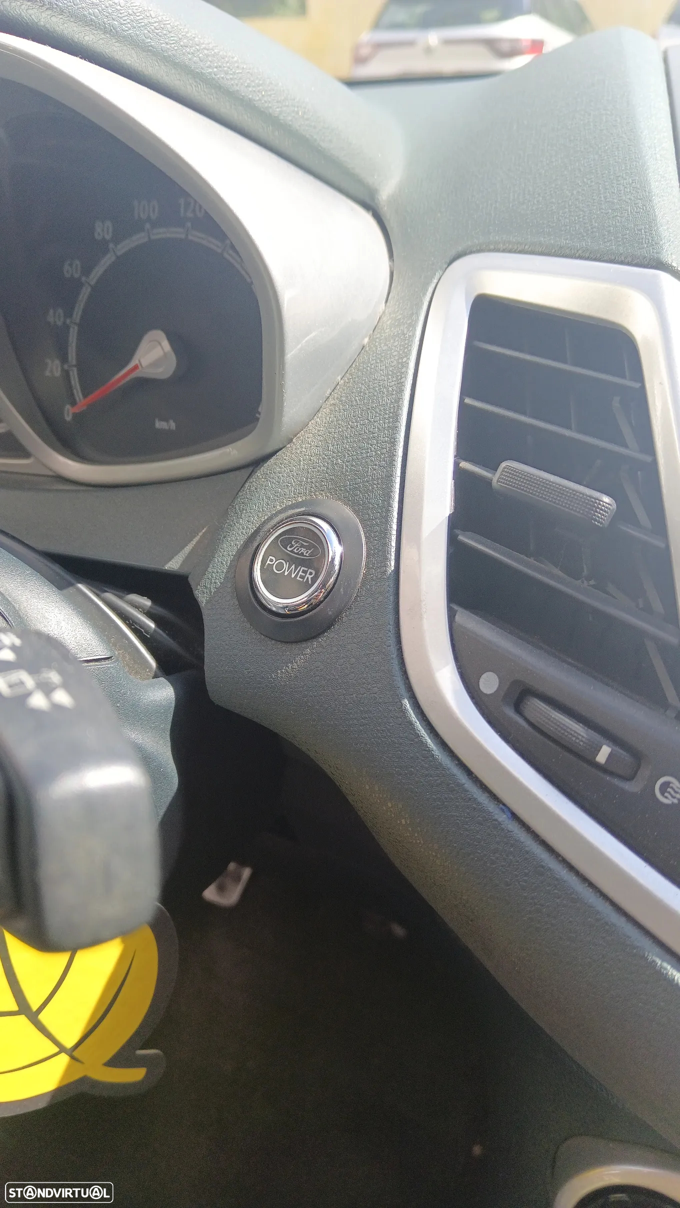 Ford Fiesta 1.25 Titanium - 20