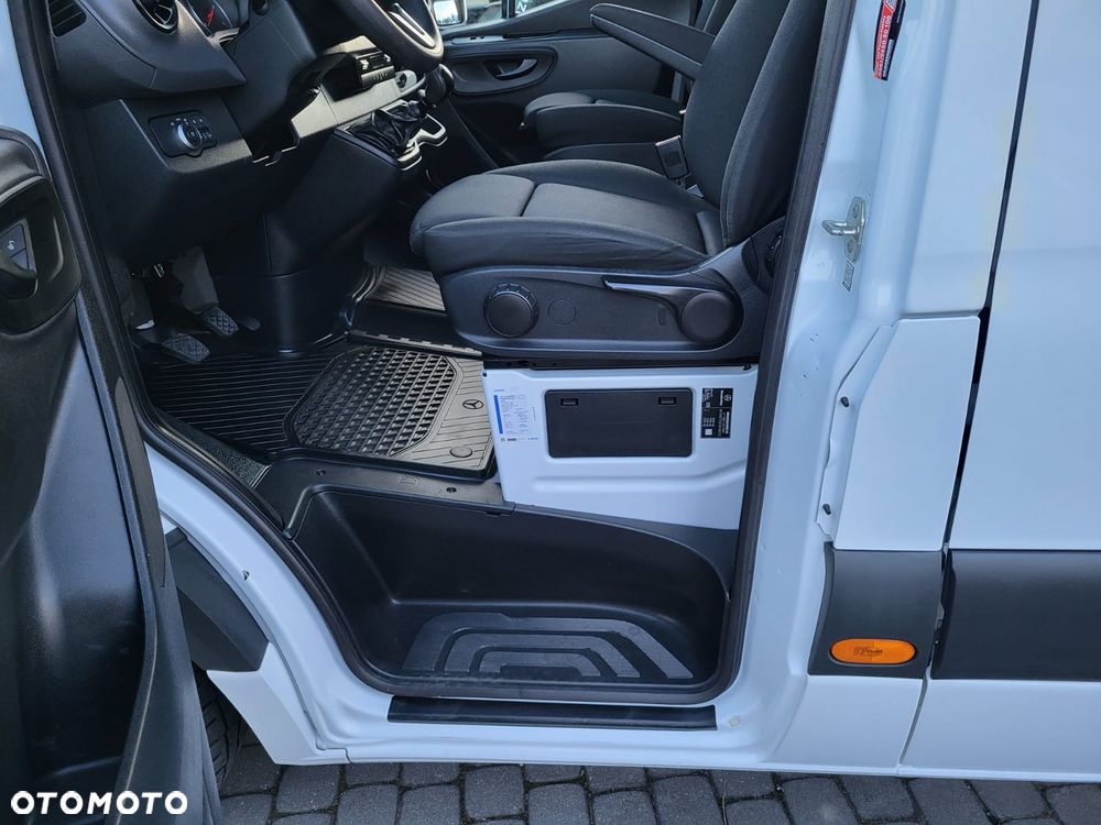 Mercedes-Benz SPRINTER 317 CDI-DOKA-6-OSÓB -KLIMA-HAK 3500 KG - 31