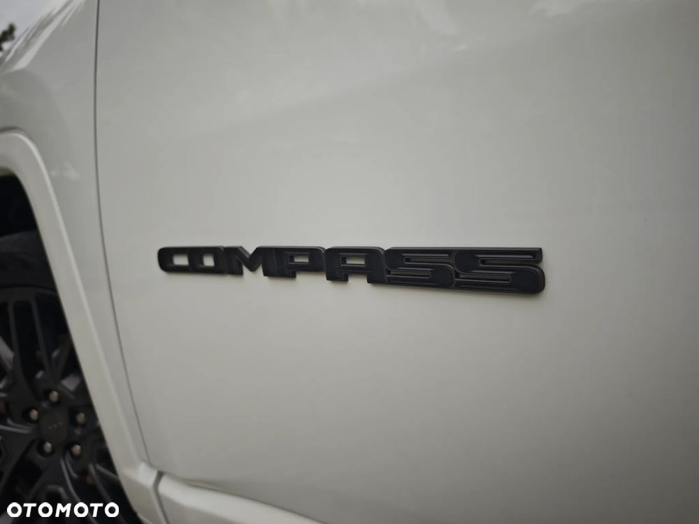 Jeep Compass - 13