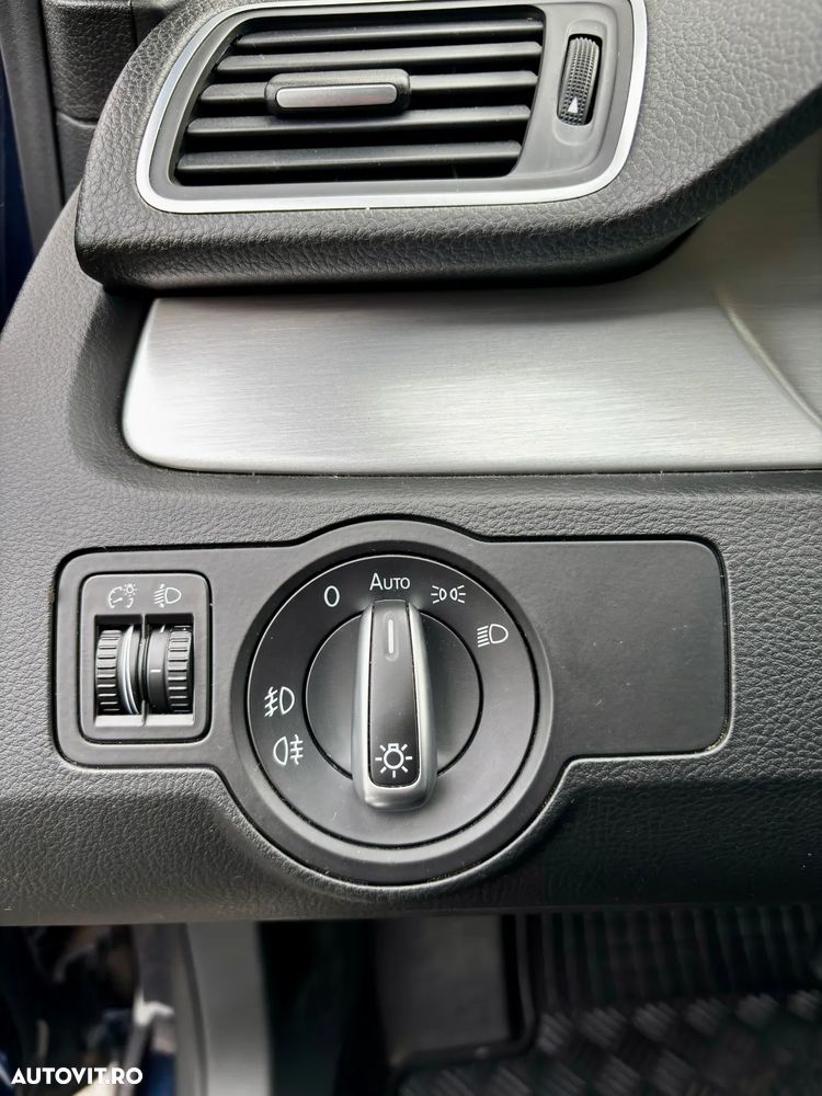 Volkswagen Passat Variant 2.0 TDI BlueMotion Technology DSG Highline - 10
