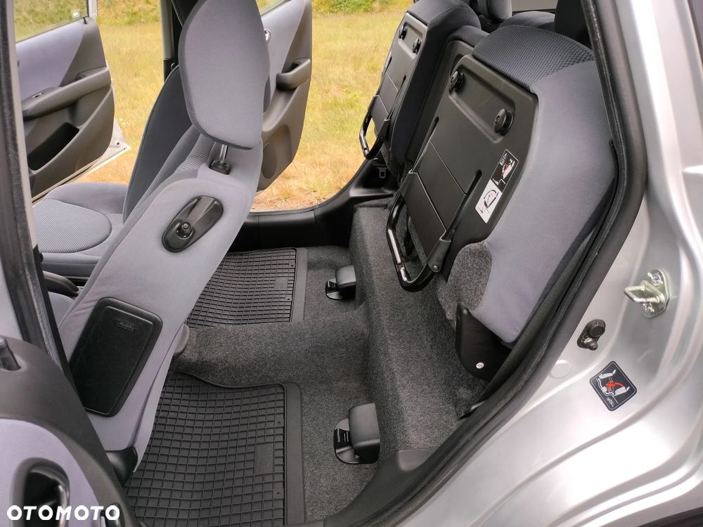 Honda Jazz 1.4 LS - 31