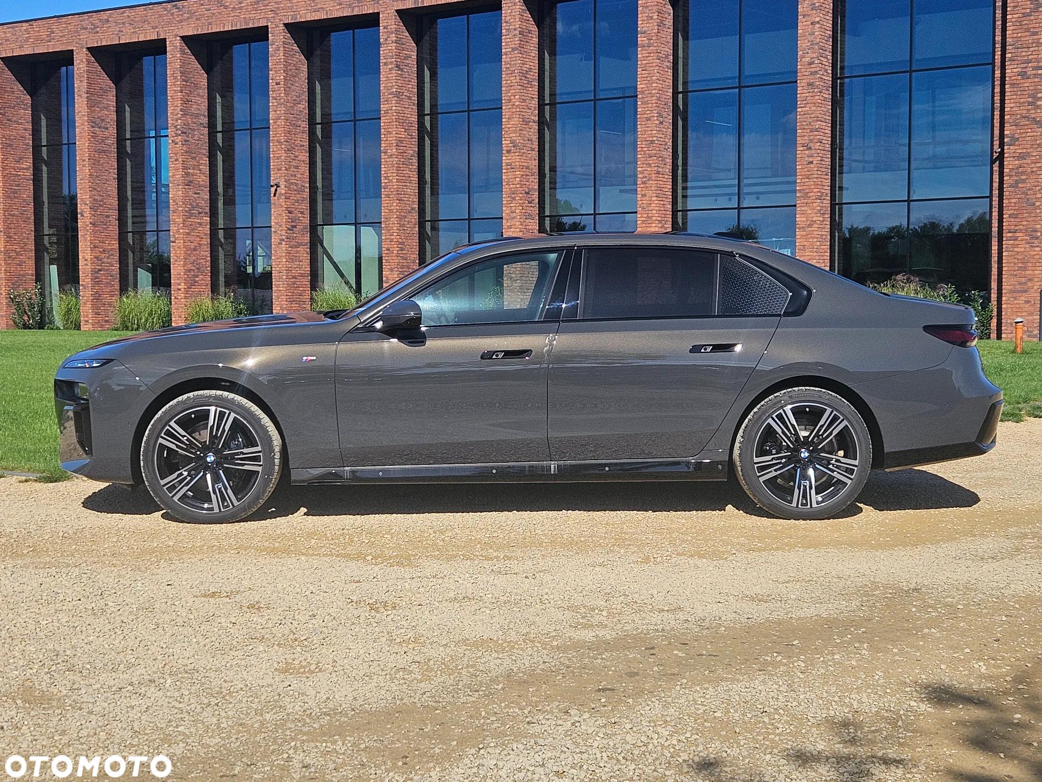 BMW Seria 7 - 5