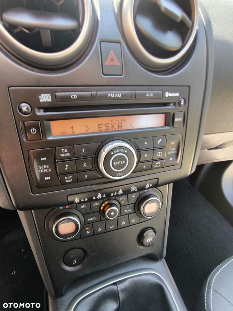 Nissan Qashqai - 13