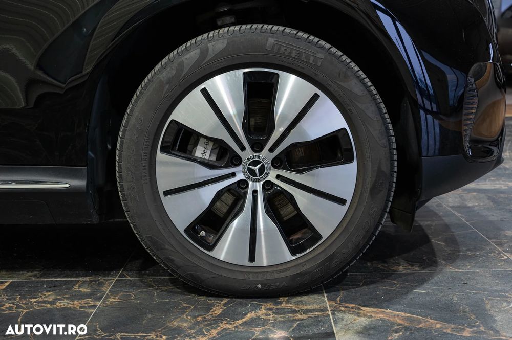 Mercedes-Benz EQC 400 4MATIC - 9