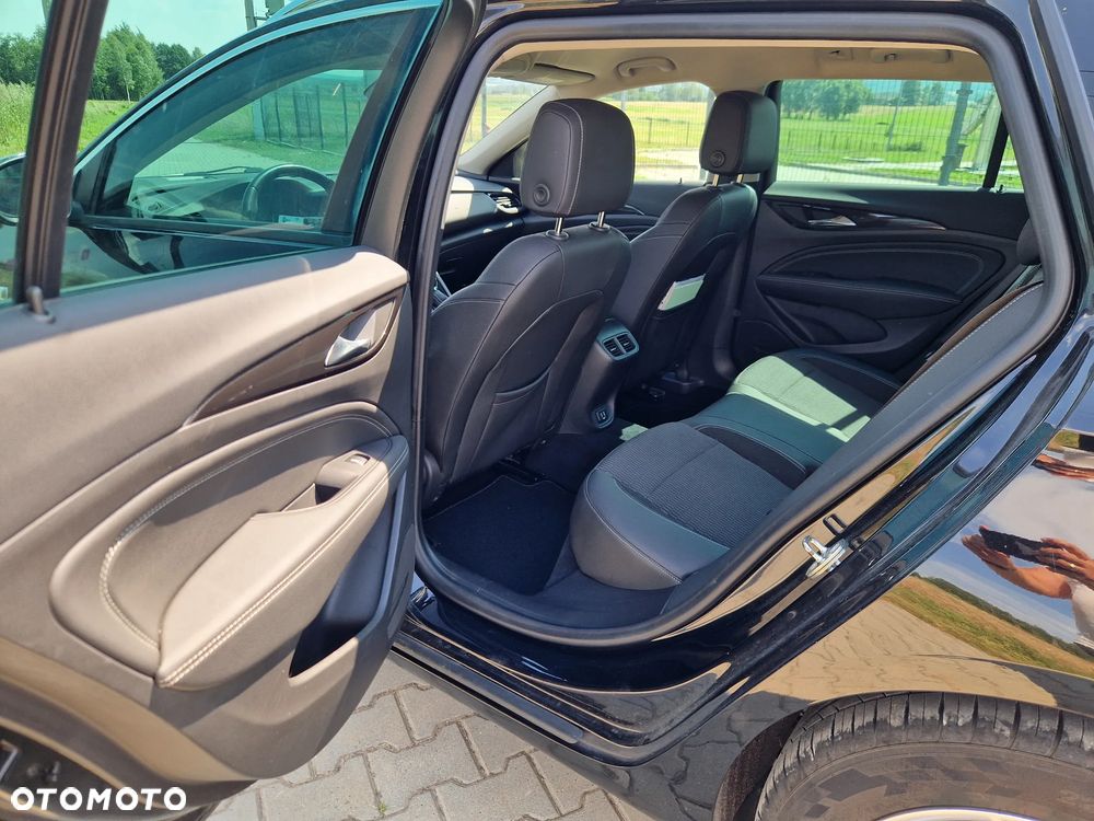 Opel Insignia 2.0 Automatik Business Innovation - 17