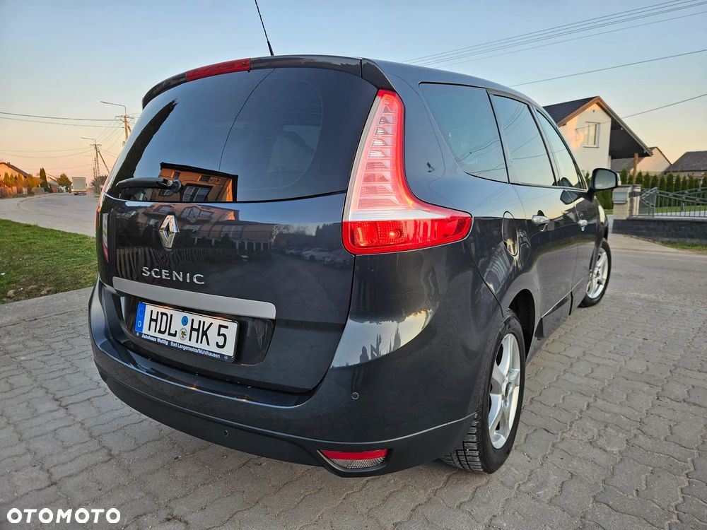 Renault Scenic 2.0 16V 140 CVT Dynamique - 17