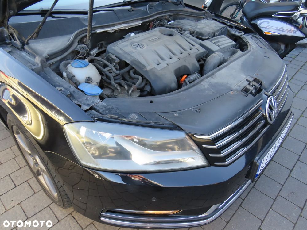 Volkswagen Passat 2.0 TDI Highline DSG - 39