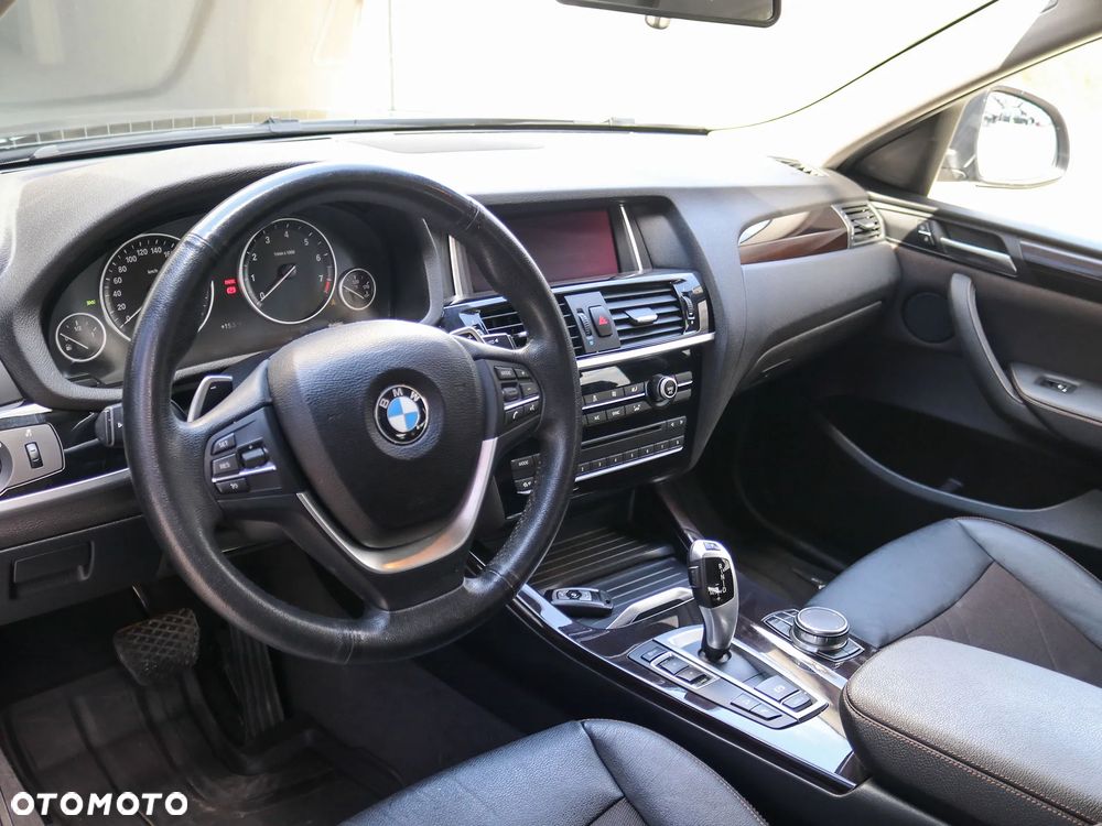 BMW X4 xDrive20i xLine - 10