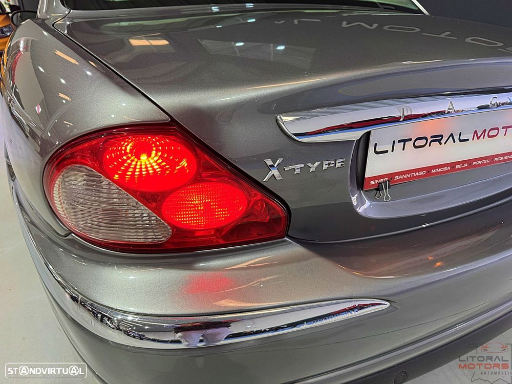 Jaguar X-Type 2.0 Executive - 8