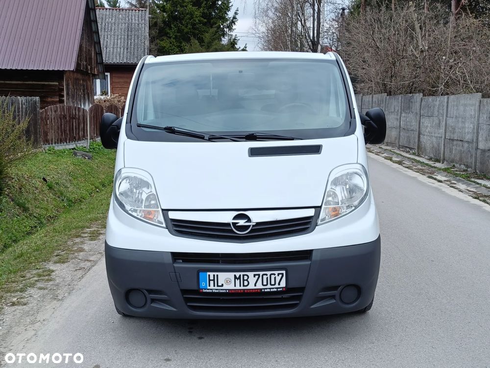Opel Vivaro - 2