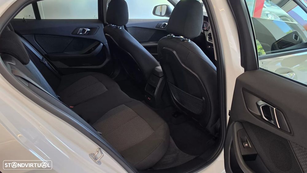 BMW 116 d Advantage Auto - 52