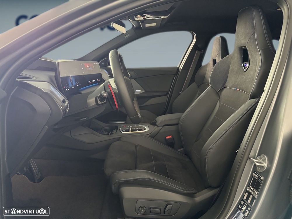BMW M135i xDrive - 13