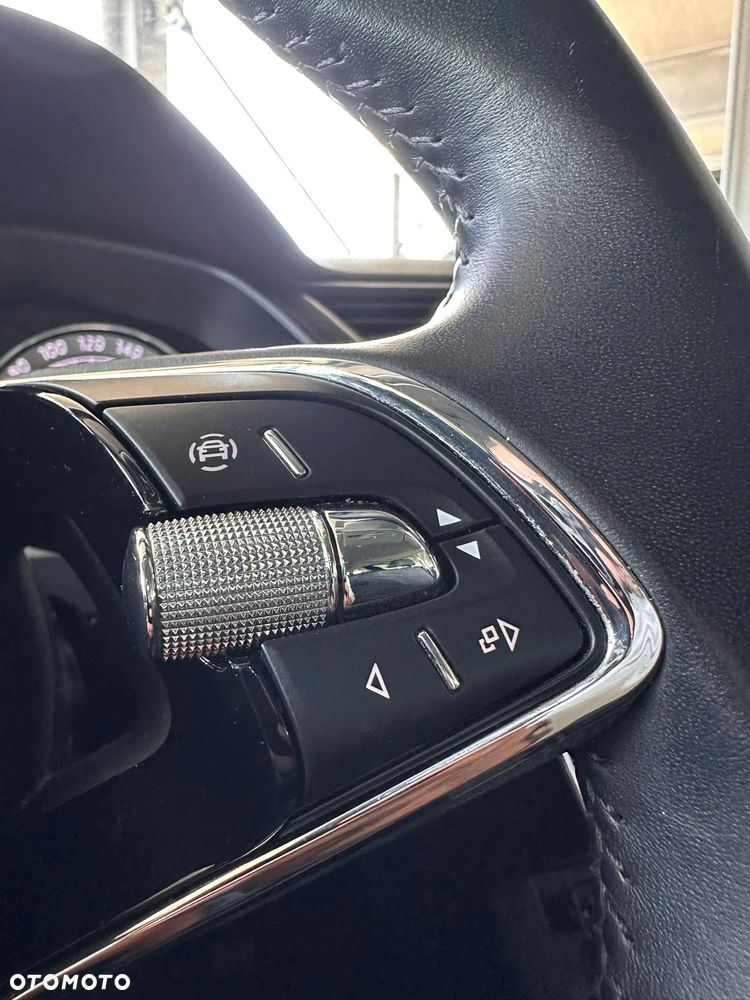 Skoda Superb 2.0 TDI SCR 4x4 Style DSG - 24