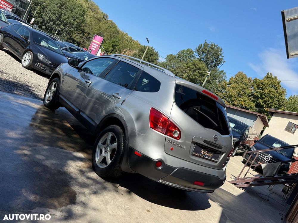 Nissan Qashqai+2 - 25
