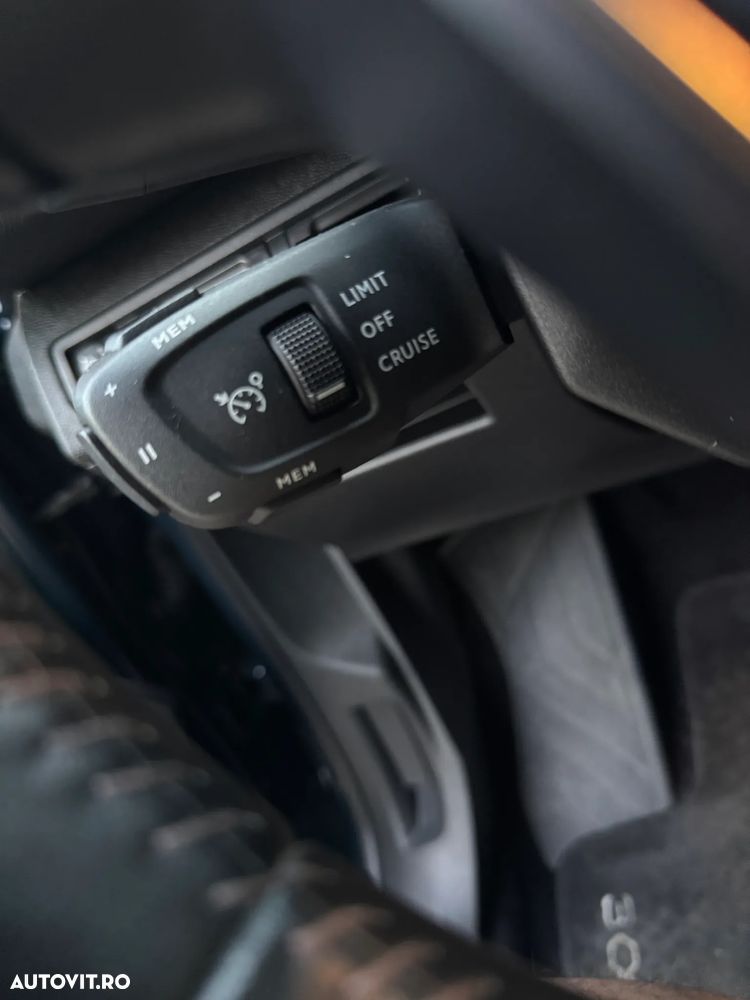 Peugeot 3008 1.5 BlueHDI S&S EAT8 Active - 14