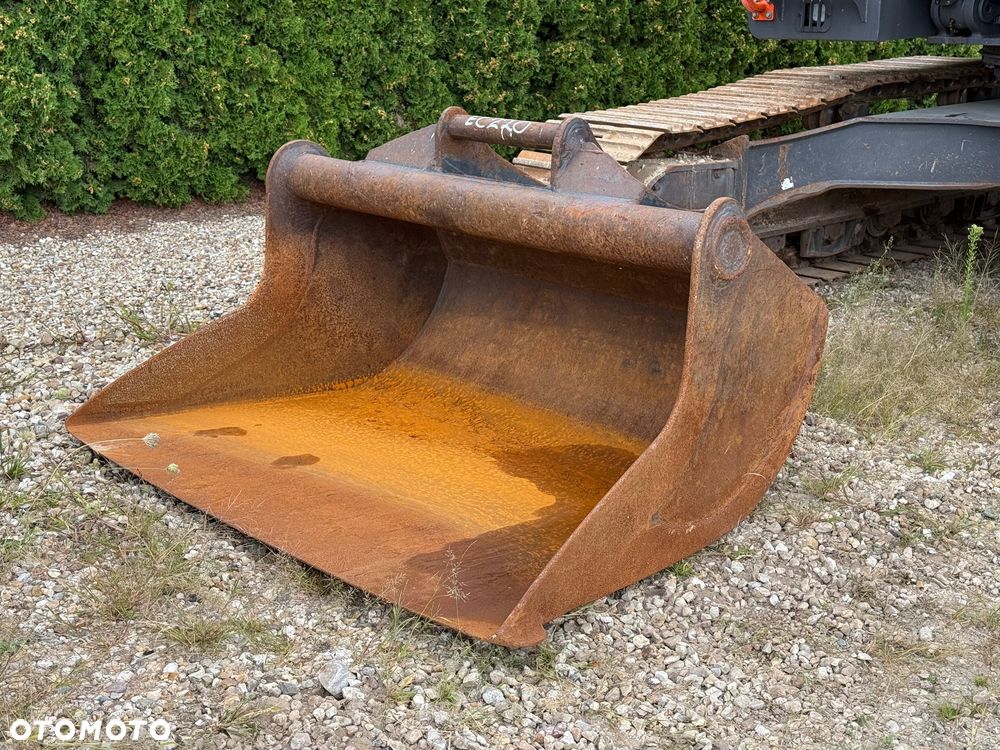 Volvo EC 220 EL - 21
