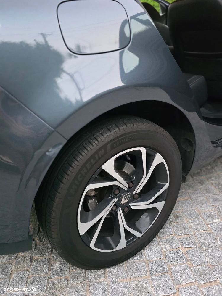 Renault Mégane ENERGY dCi 110 Start & Stop LIMITED - 6