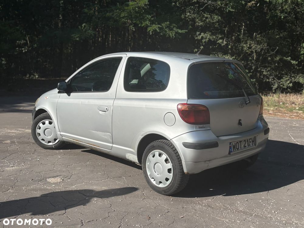 Toyota Yaris - 2