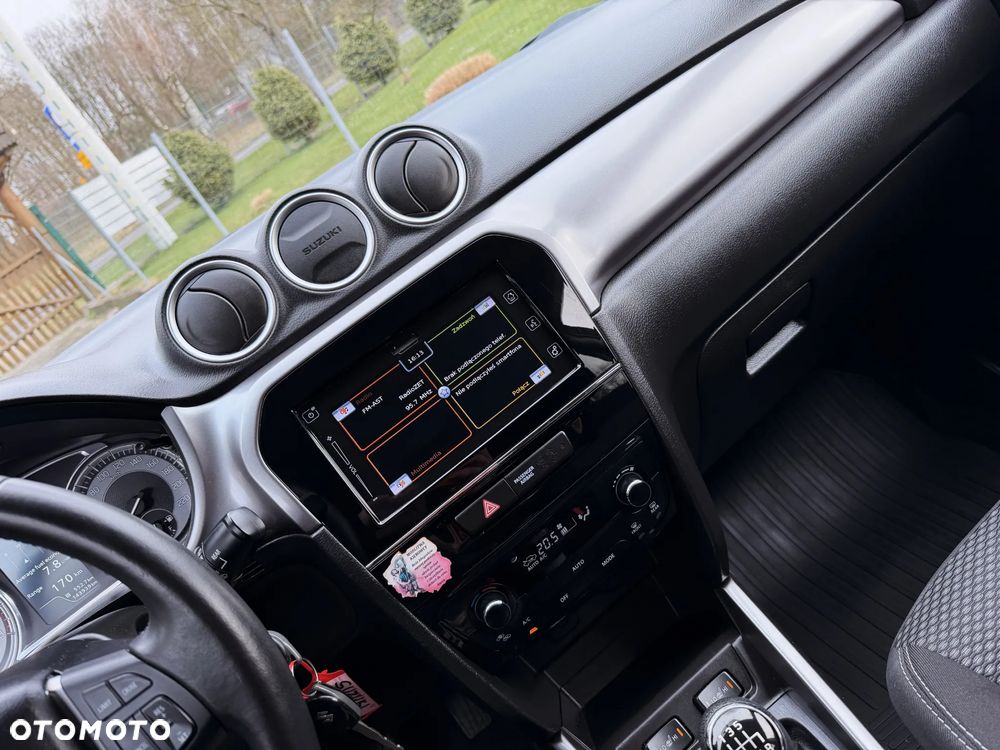 Suzuki Vitara 1.4 Boosterjet Elegance 2WD - 22