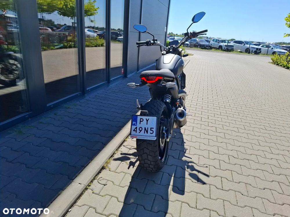 Ducati Scrambler - 12