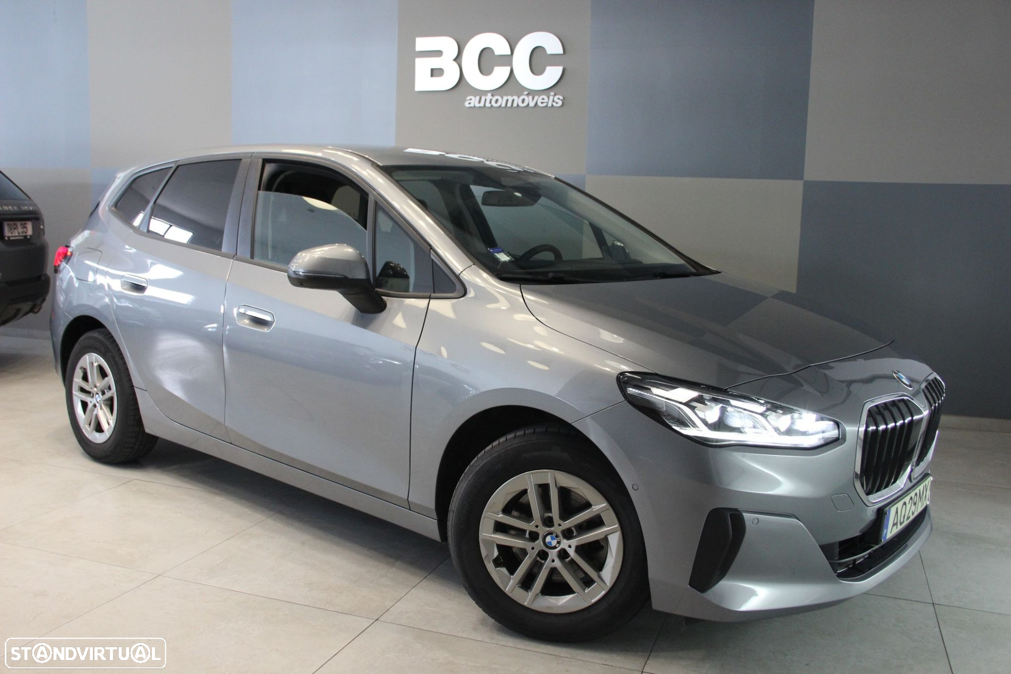 BMW 218 Active Tourer d Line Luxury Auto - 2