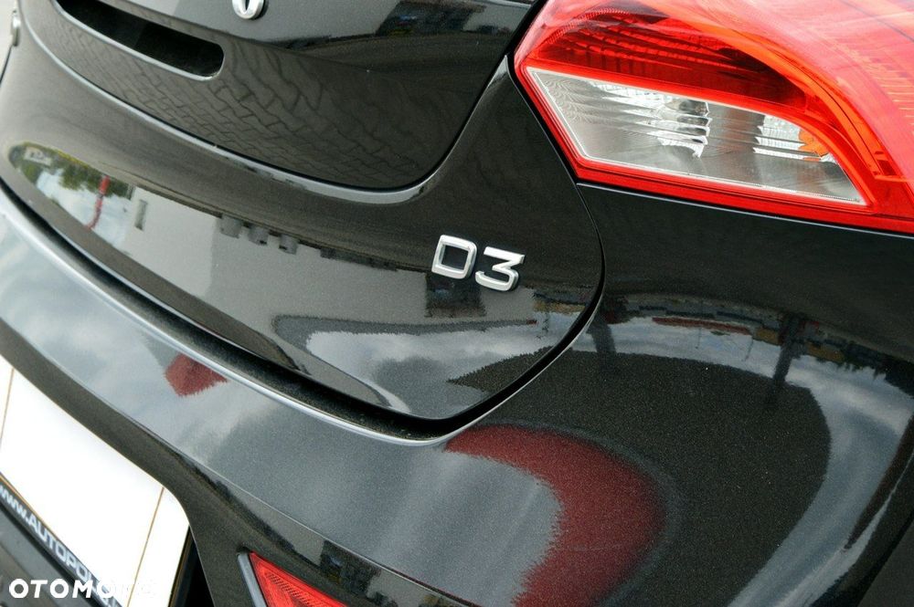 Volvo V40 - 23