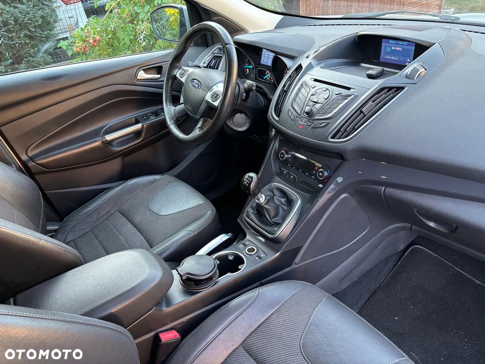Ford Kuga 2.0 TDCi 4x4 Titanium - 23