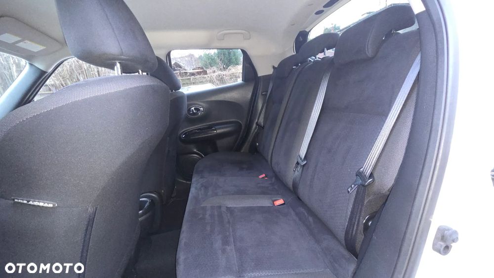 Nissan Juke 1.6 Xtronic Acenta - 9