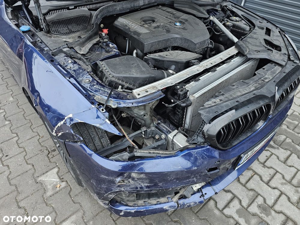 BMW Seria 5 530i xDrive GPF Sport Line sport - 16