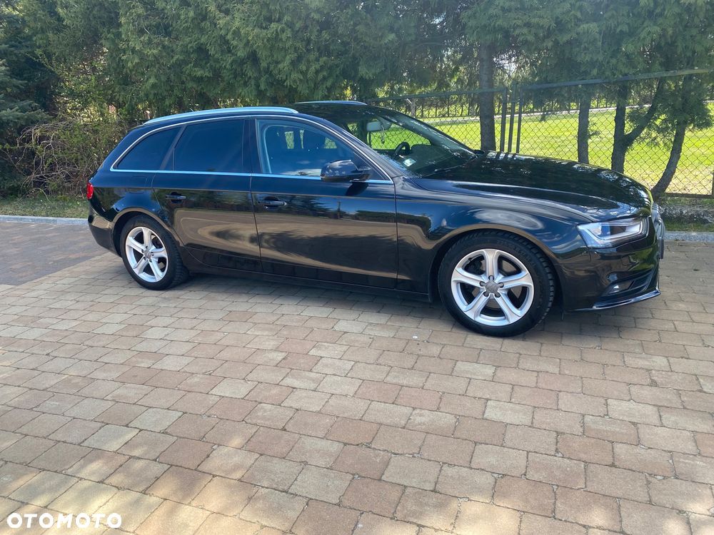 Audi A4 Avant - 1