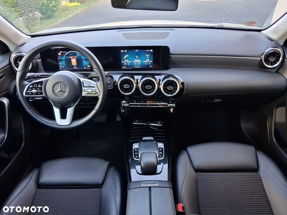 Mercedes-Benz Klasa A 220 7G-DCT Style - 7