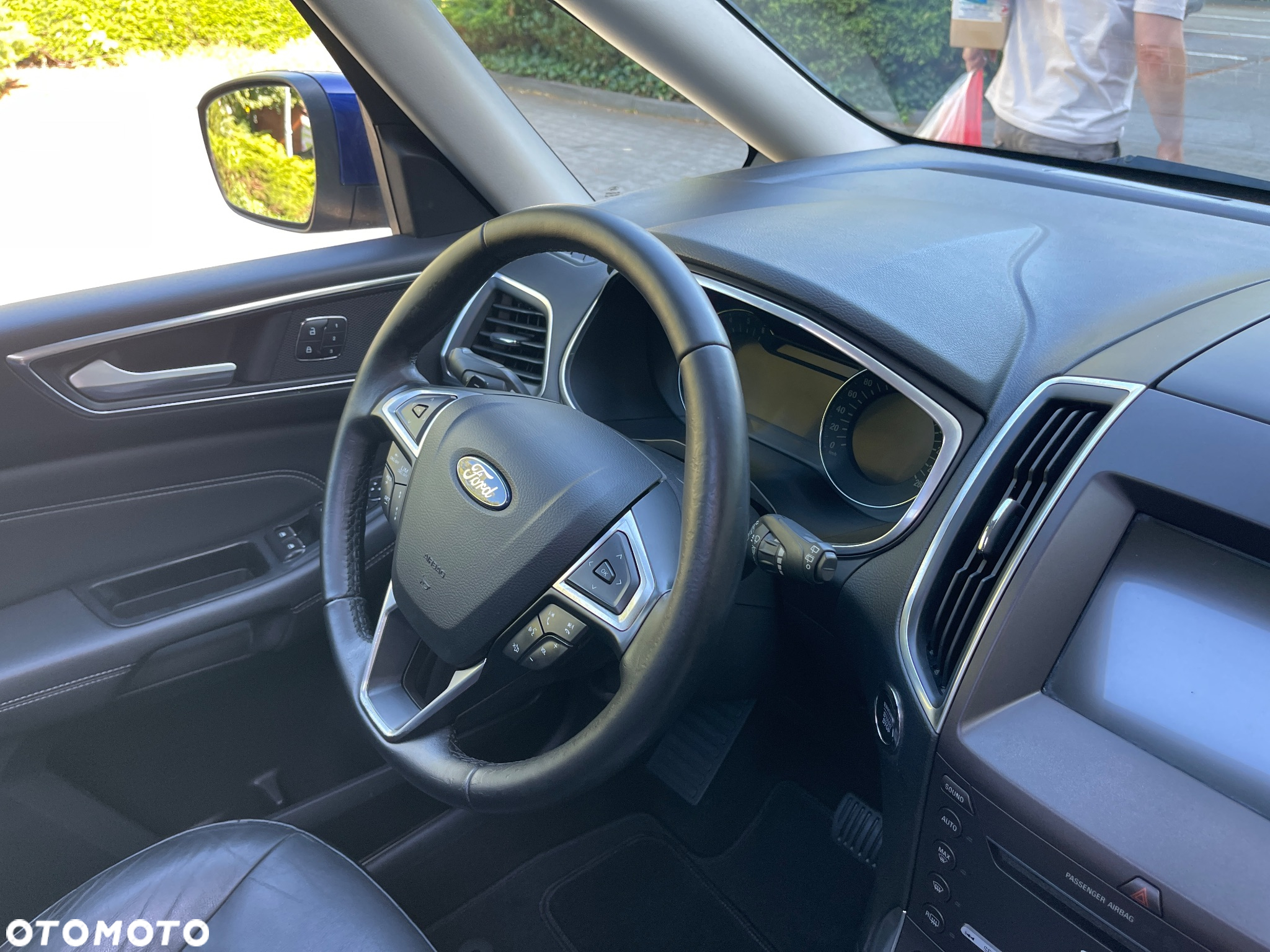 Ford Galaxy - 30