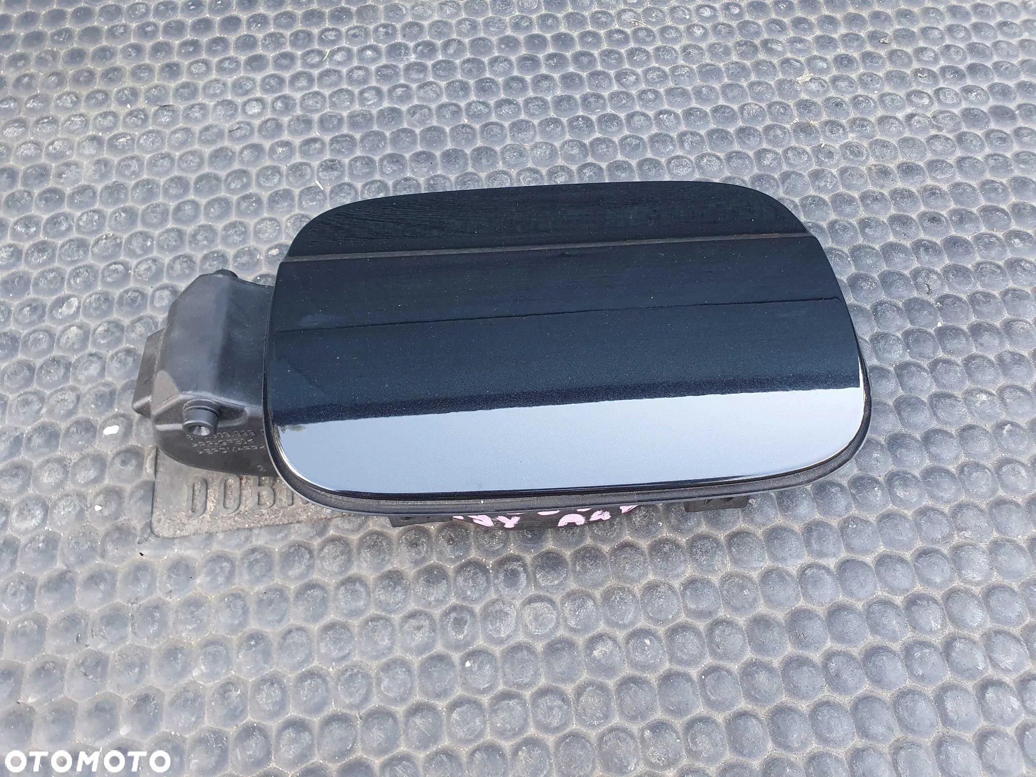 Klapka 8K0809999D Wlewu Paliwa Wlew LZ9Y LY9B Czarna Audi A4 B8 Sedan Kombi - 1