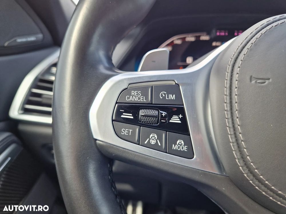 BMW X6 M M50d - 17