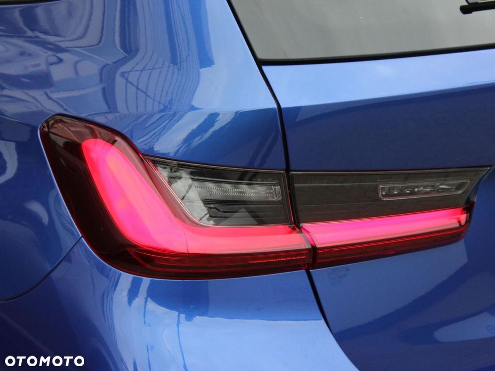 BMW Seria 3 - 25