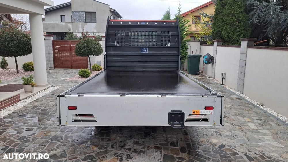 Ford TRANSIT D-CAB TREND L4 6+1 LOCURI RWD - 10