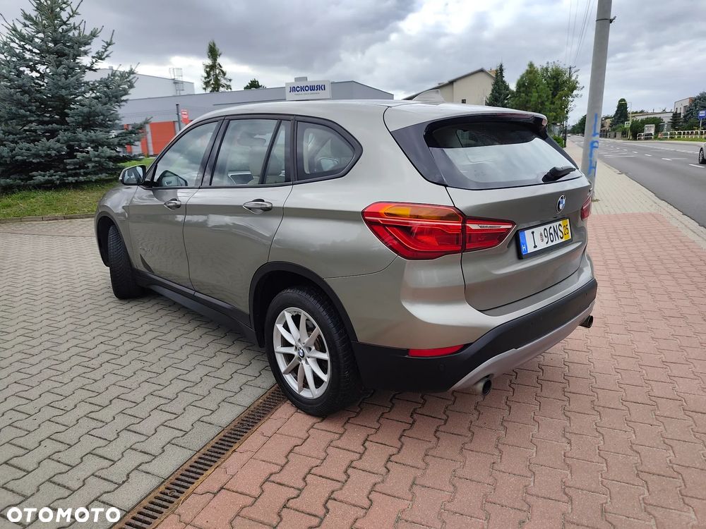 BMW X1 xDrive25d Advantage sport - 12