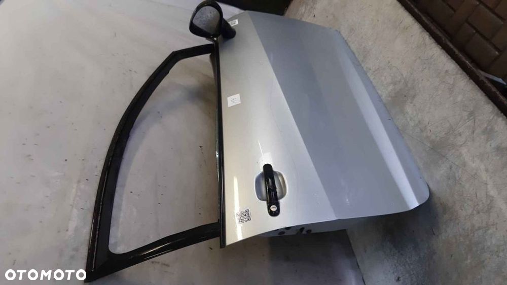 / DRZWI PRZÓD PRZEDNIE PRAWE SEAT IBIZA 4 IV LS7Y SREBRNE 3D 3 DRZWI HB - 4