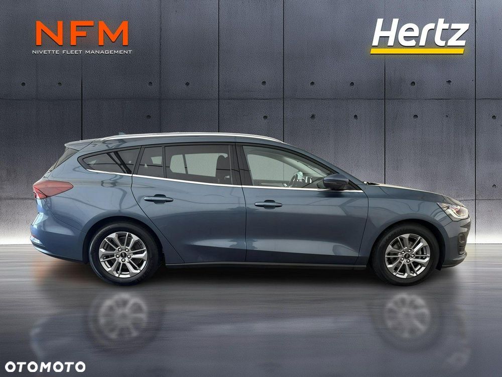 Ford Focus - 8