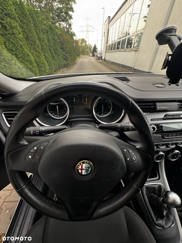 Alfa Romeo Giulietta - 11