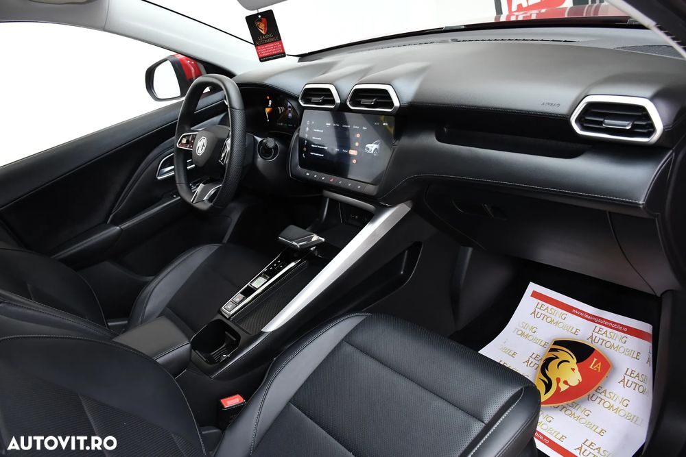 MG ZS HEV Hybrid+ Luxury - 9