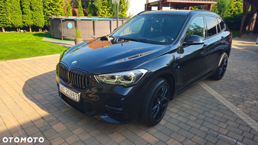BMW X1 xDrive20i M Sport - 1