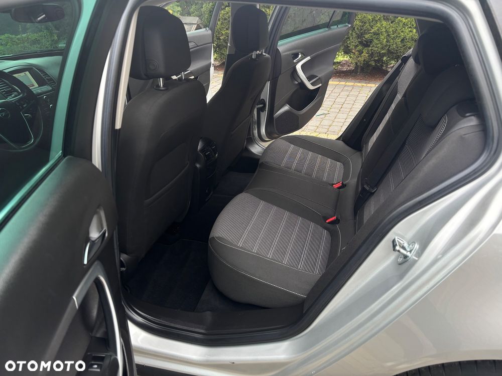 Opel Insignia 1.4 T Cosmo S&S - 8