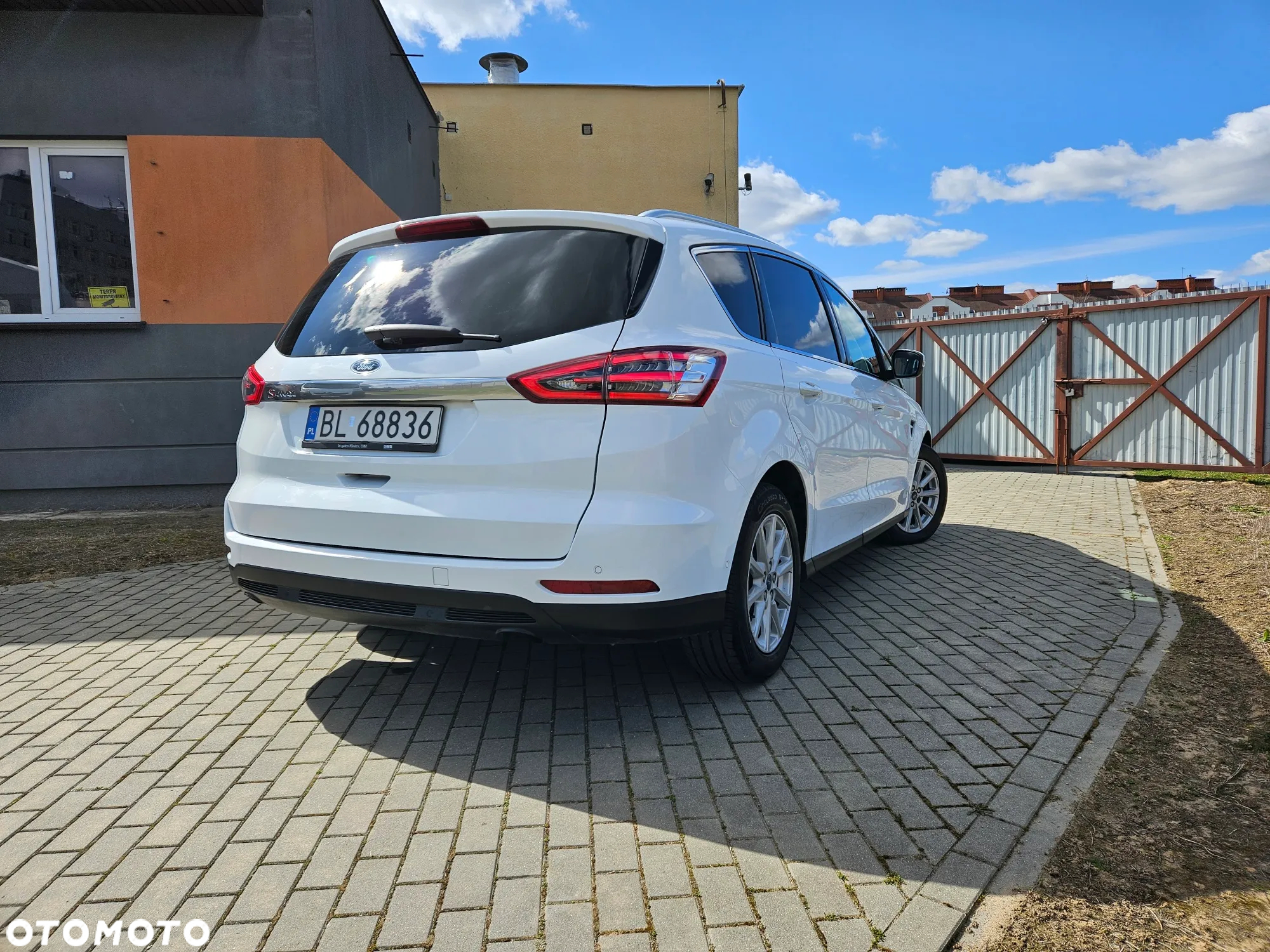 Ford S-Max 2.0 TDCi Titanium - 9