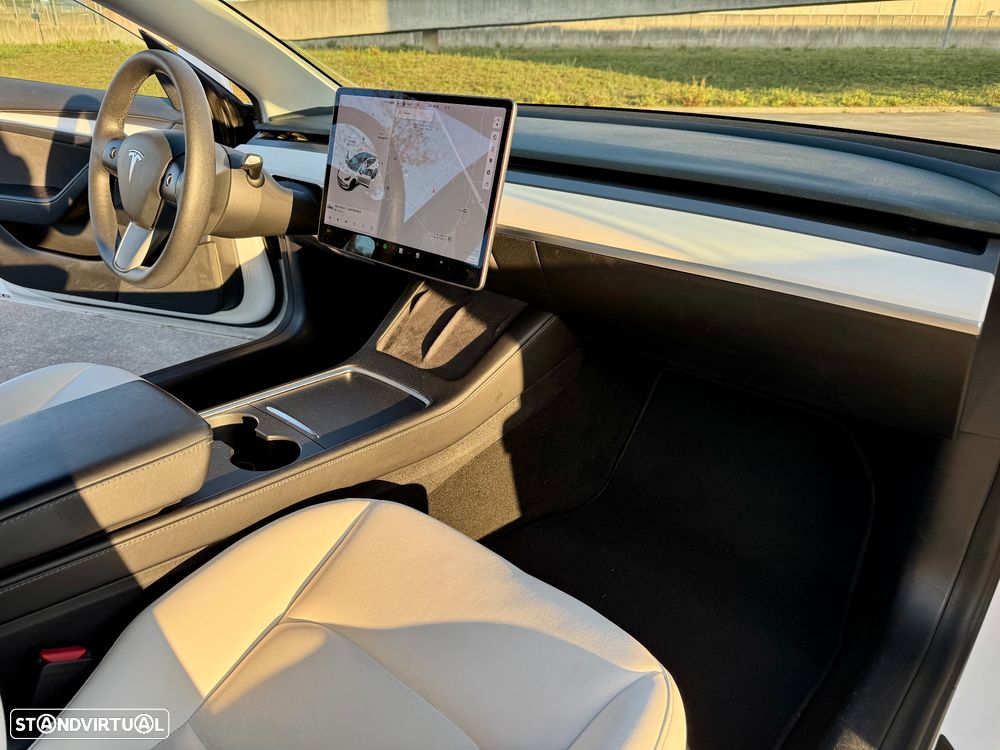 Tesla Model 3 Performance Dual Motor AWD - 19