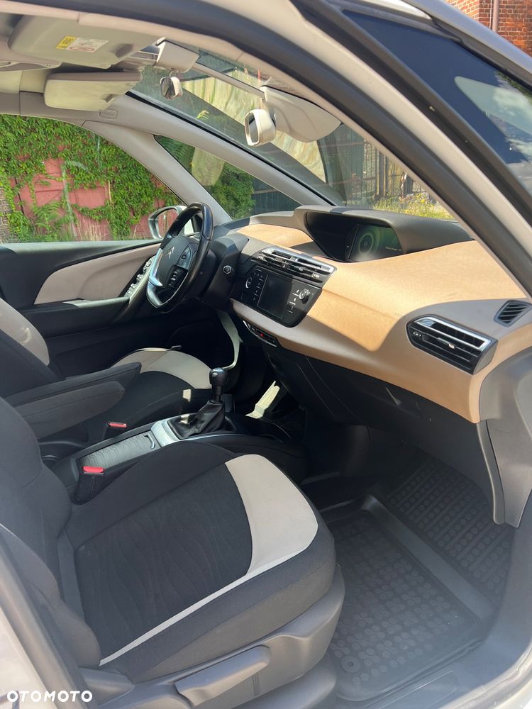 Citroën C4 Grand Picasso - 9