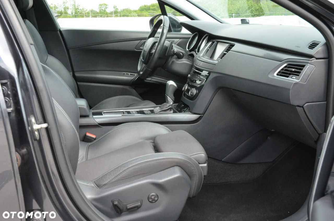 Peugeot 508 RXH BlueHDi 180 EAT6 Stop&Start - 30