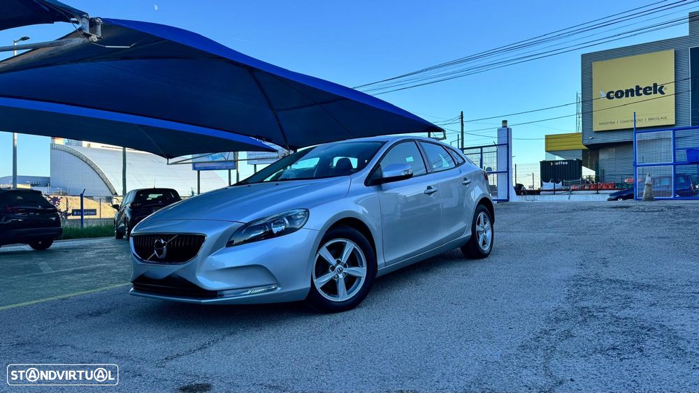 Volvo V40 2.0 D2 Kinetic Eco - 2